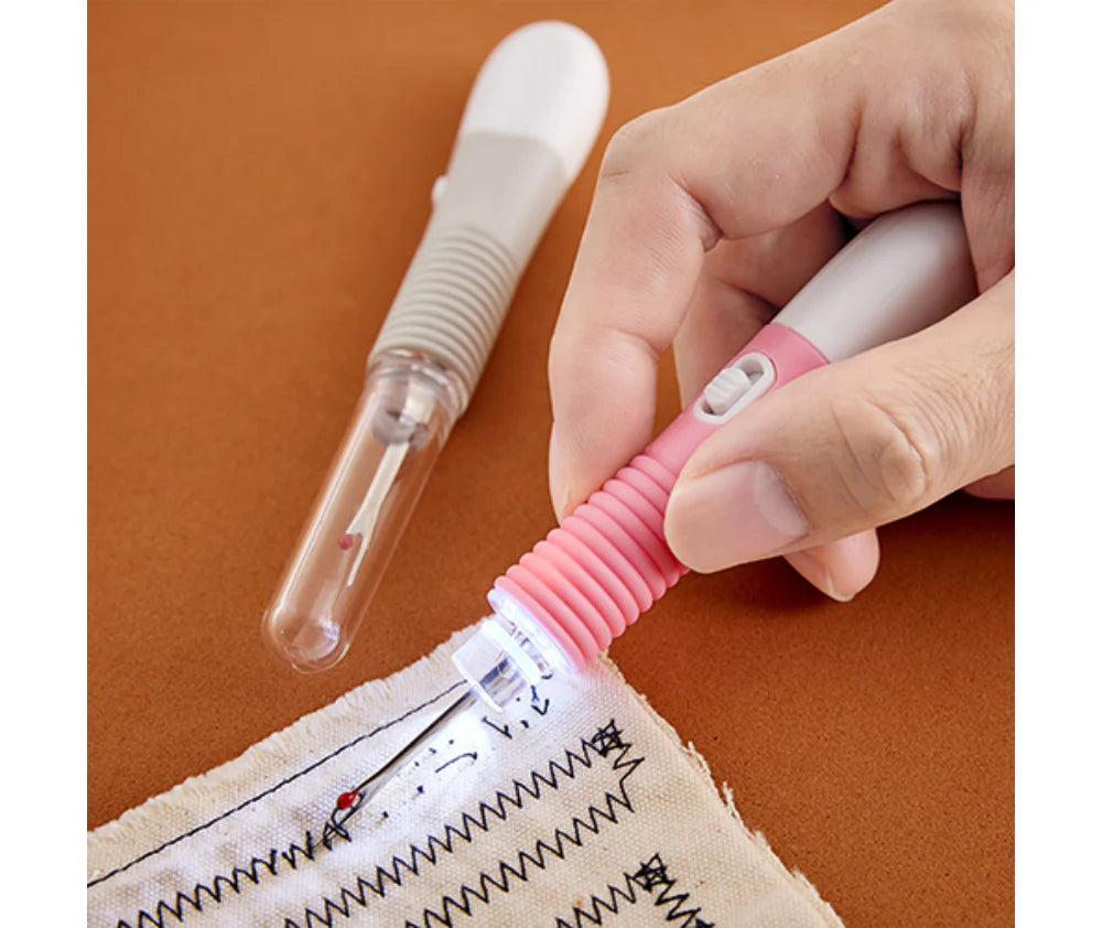 Sew Easy LED-Lighted Seam Ripper