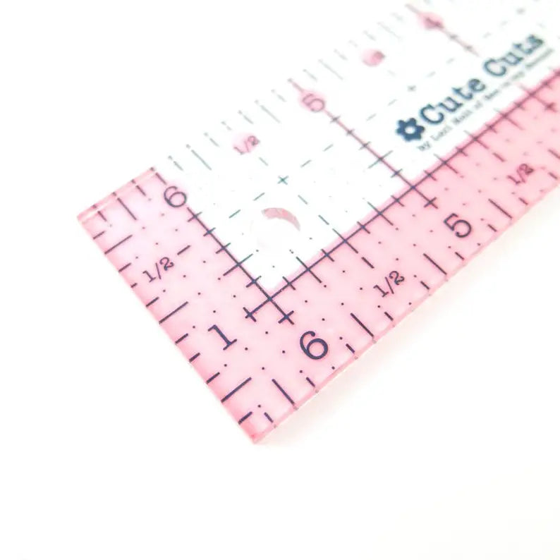 Lori Holt Cute Cut Rectangle Ruler | Small Acrylic Quilting Ruler (1.5 in x 6.5 in)